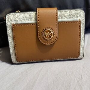 Michael Kors Tan and white Card Wallet